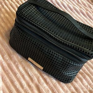 Make Up Travel Bag 🖤🧳 🖤